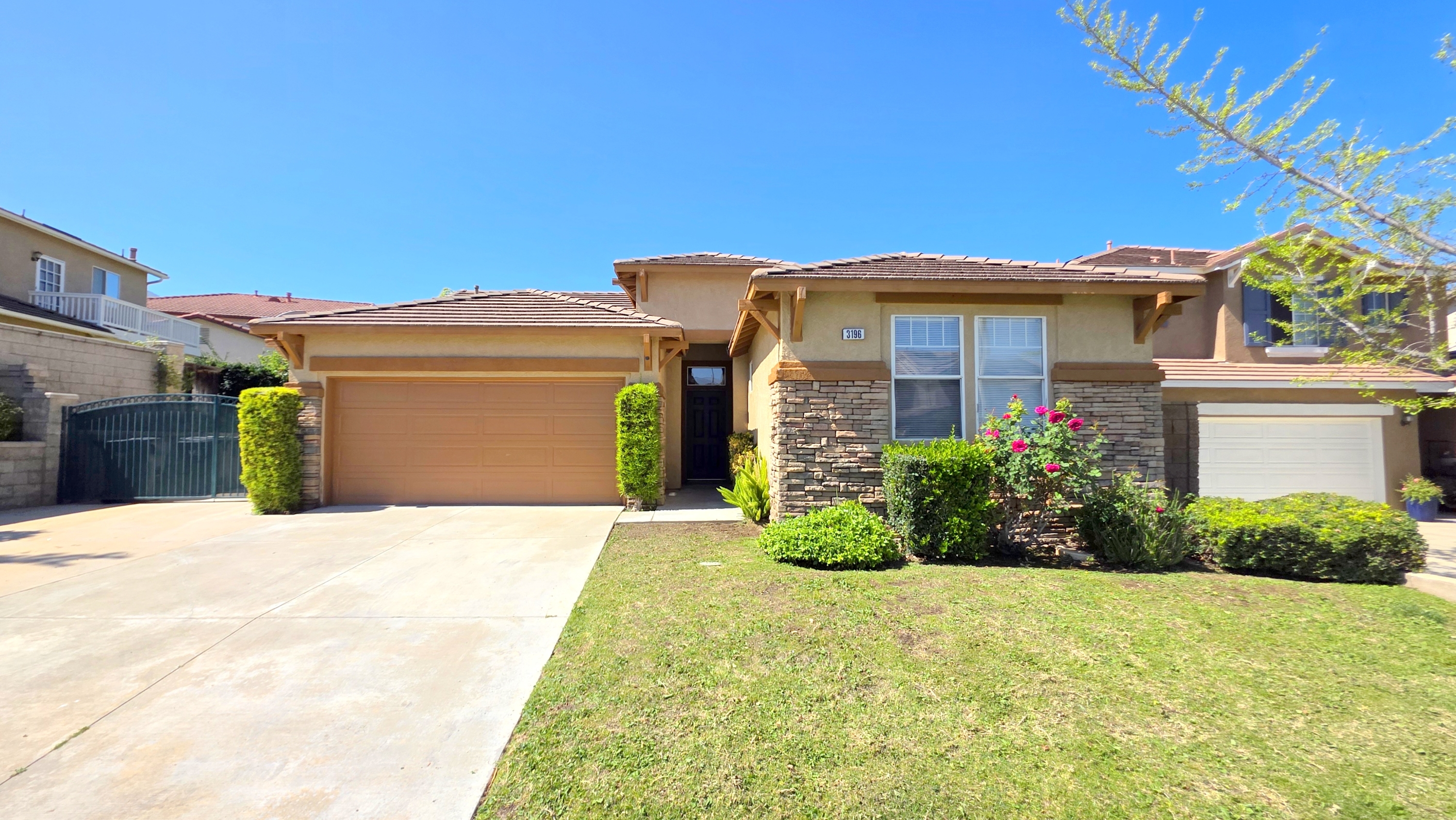 3196 Hannover Street Corona CA 92882