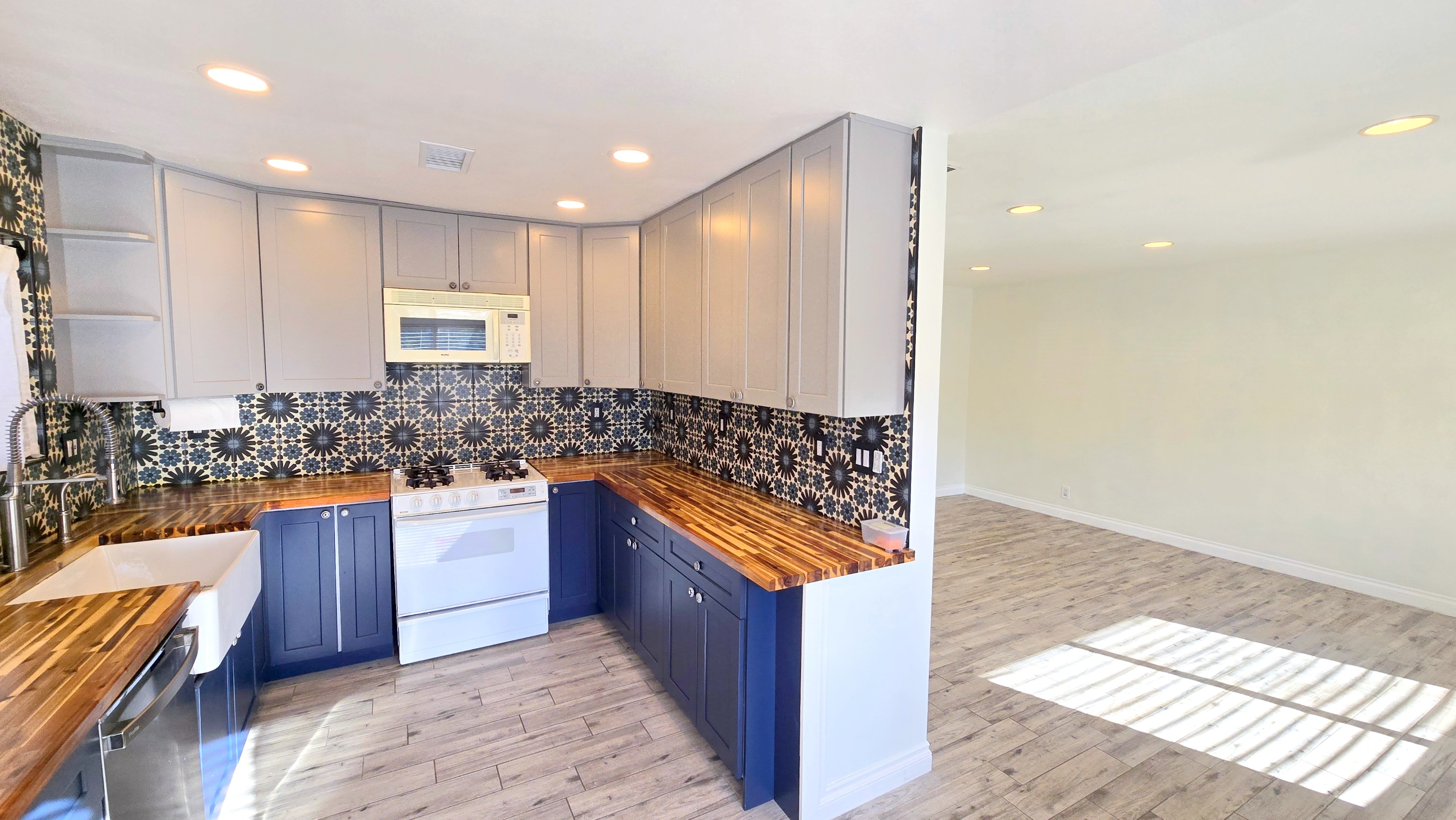 1302 South Diamond Bar Boulevard Unit A