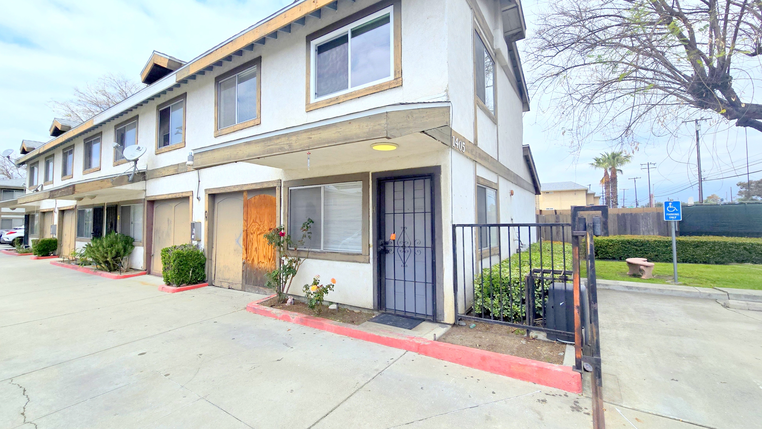 1405 North Grove Avenue Ontario CA 91764 - H