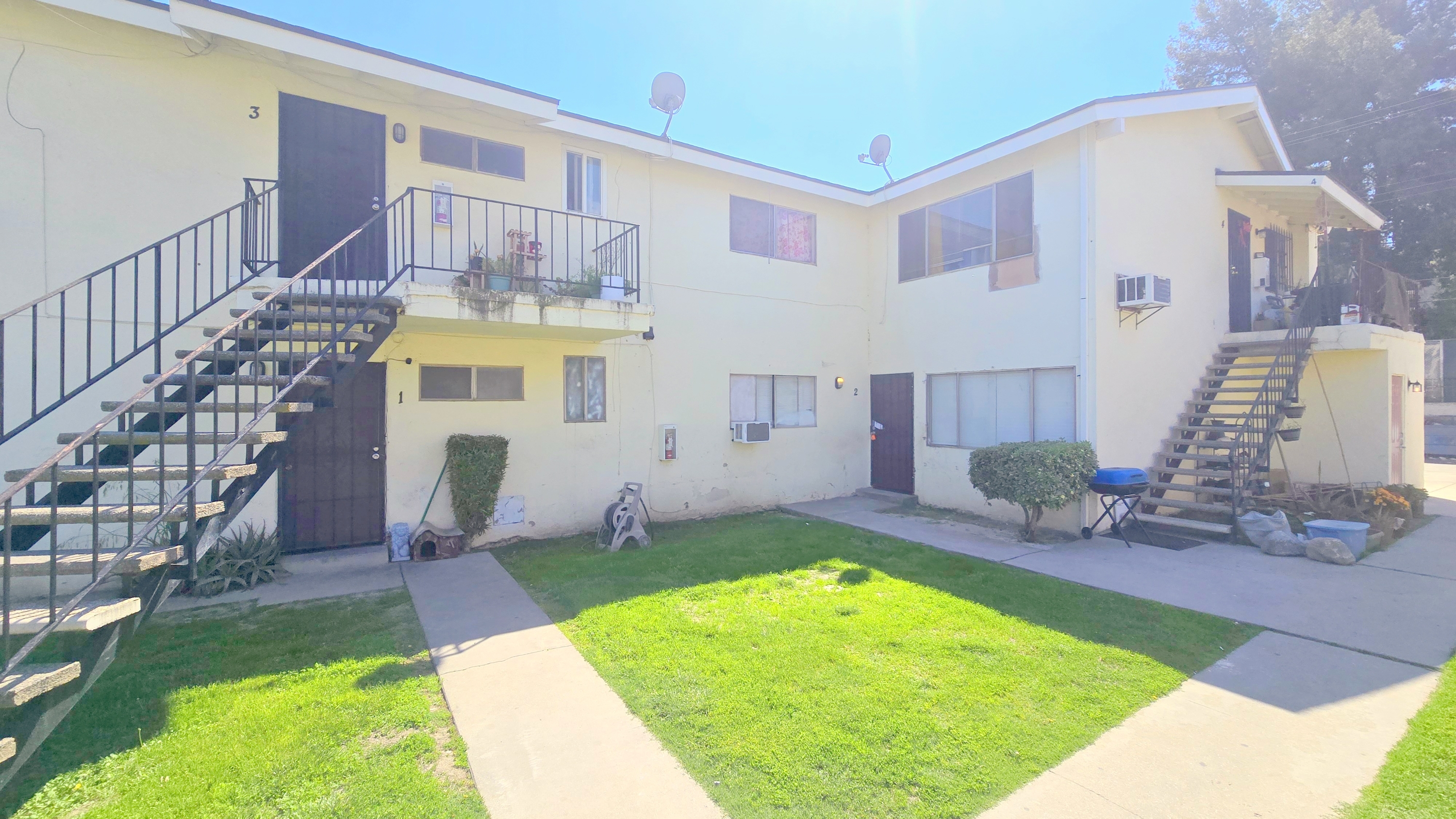 Property main image