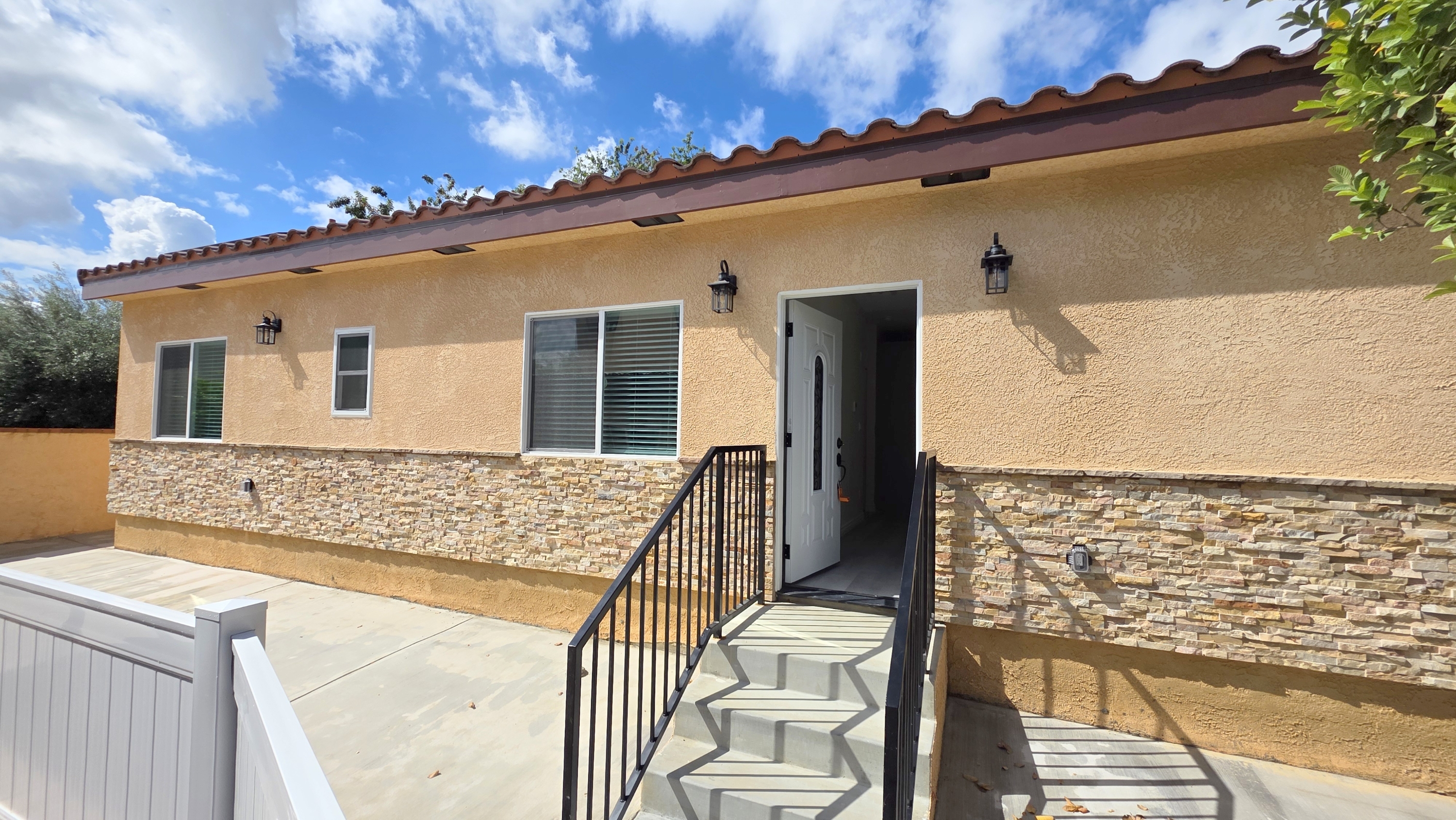 335 Eola Dr Walnut CA 91789 - Back