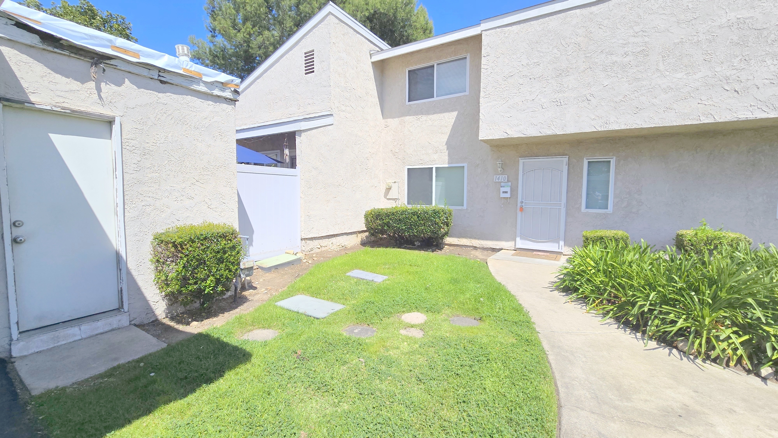 1410 North Elderberry Avenue Ontario CA 91762