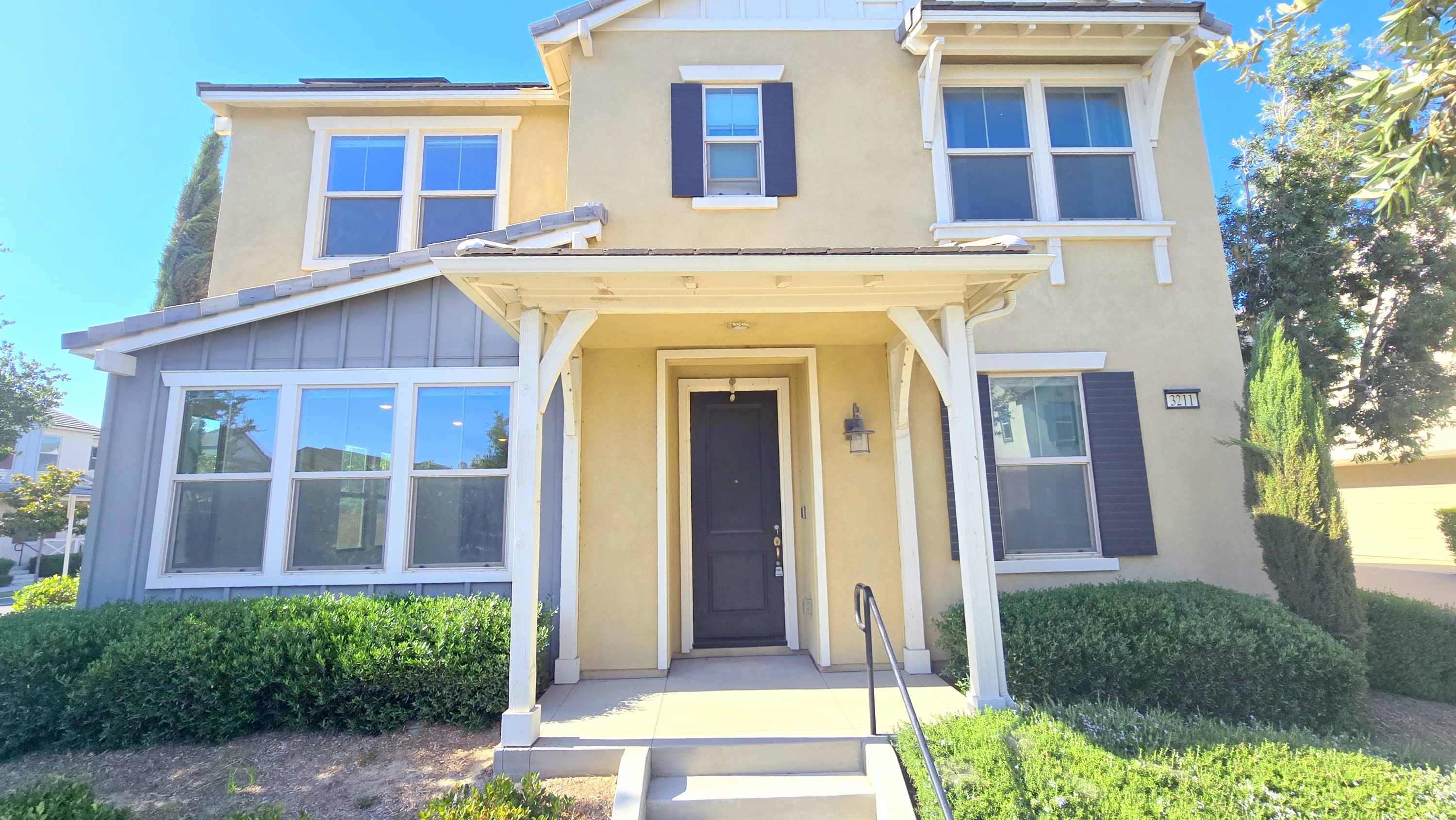 3211 East Caterpillar Ln Ontario CA 91762 - 1