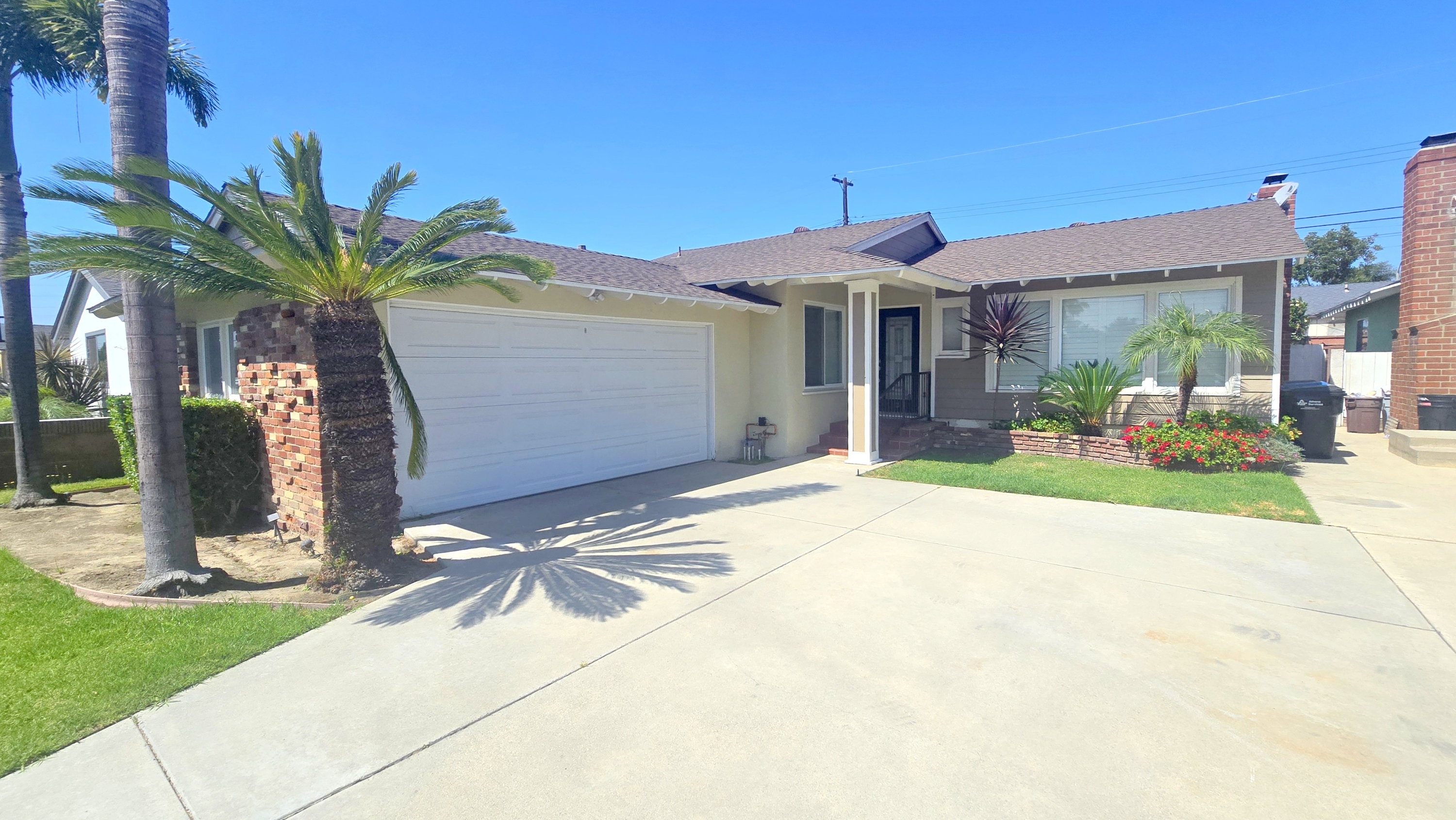 13221 Ardis Ave Downey CA 90242