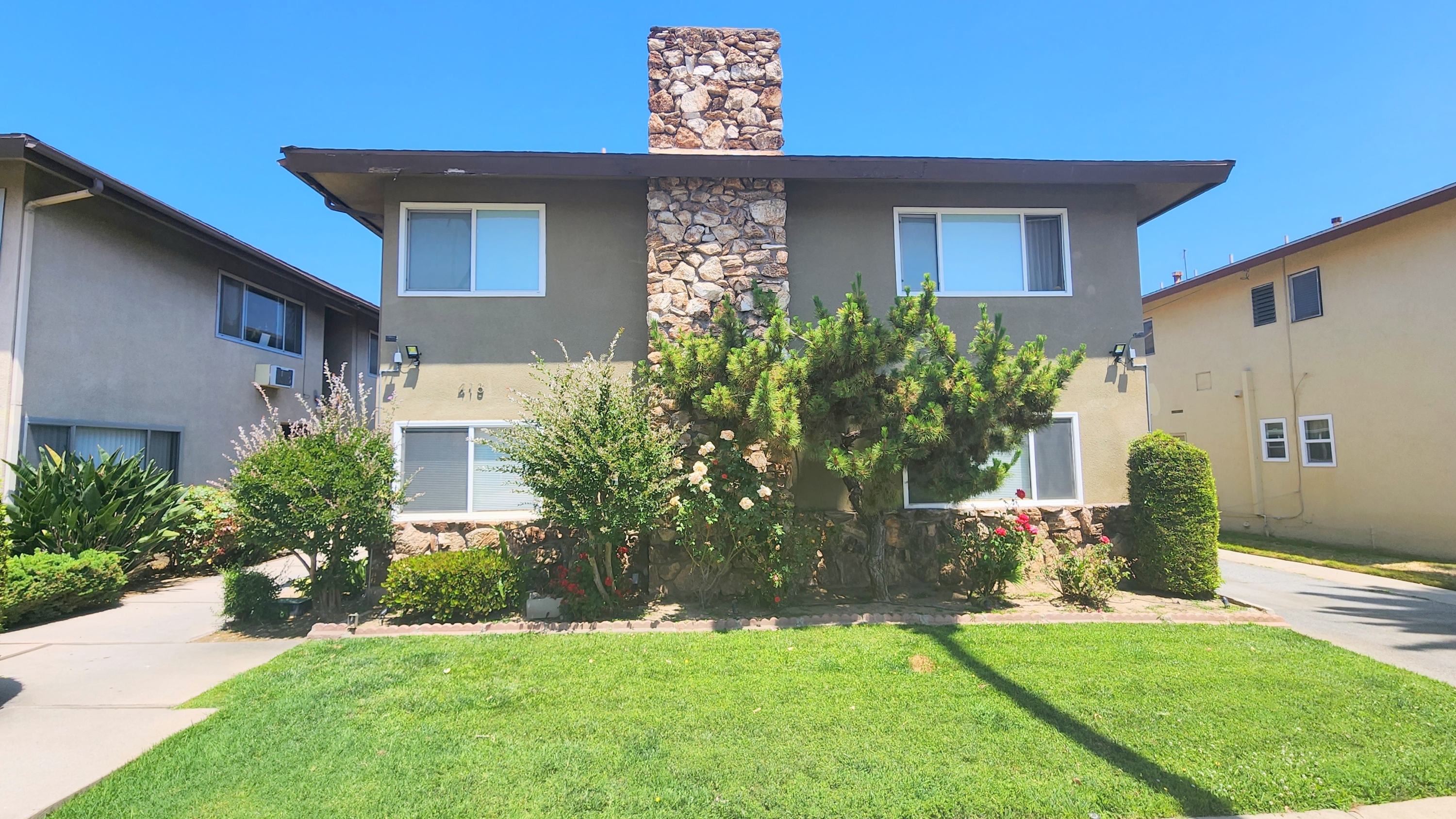 418 North Marguerita Avenue - B