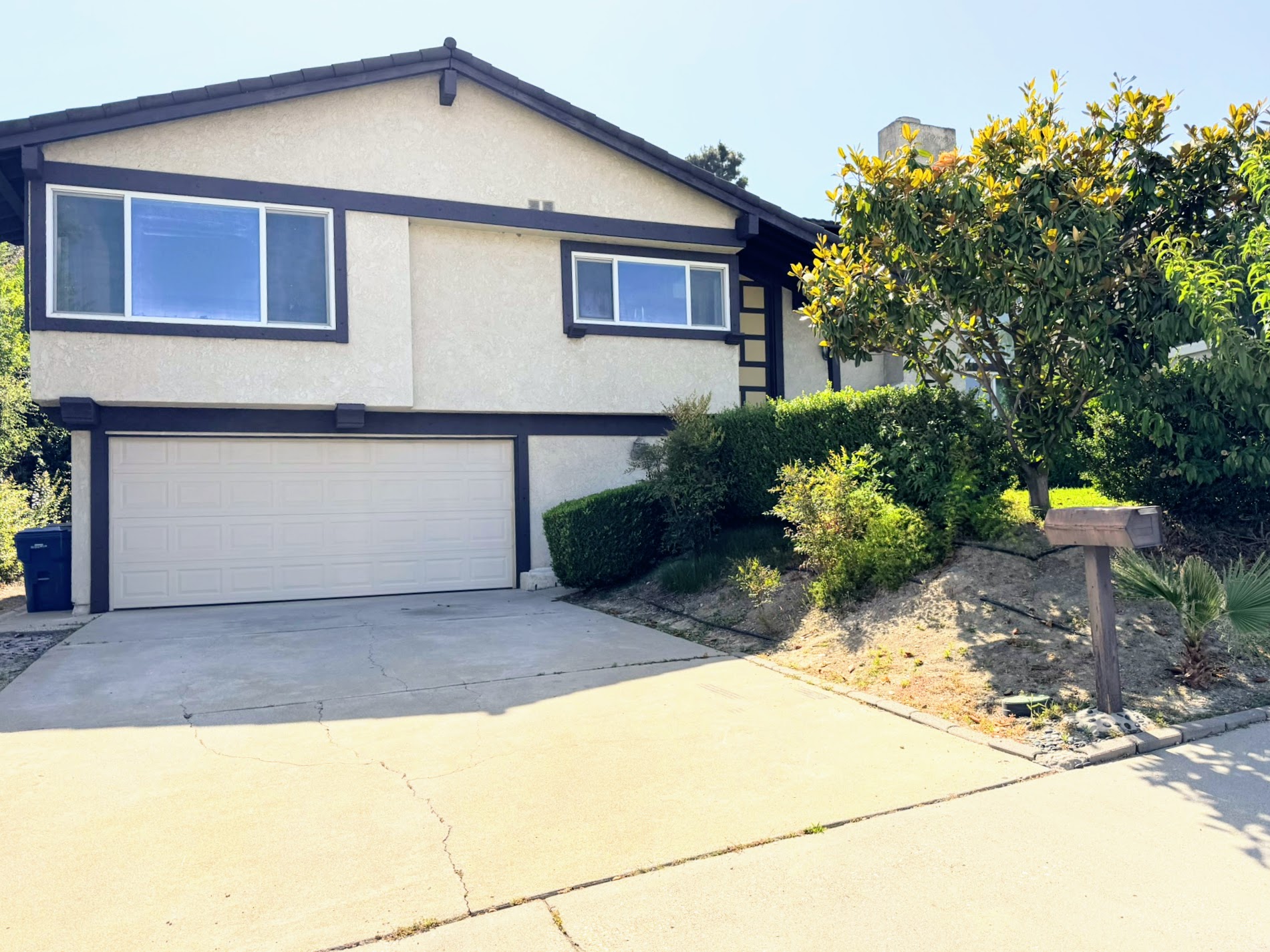 2215 RavenFall Avenue